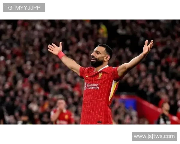 小国足球崛起之路那些闪耀世界的明星球员们 小国足球崛起之路那些闪耀世界的明星球员们