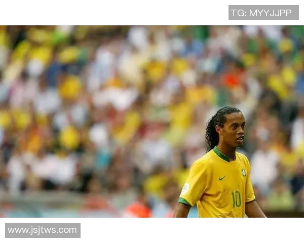 泰国足球历史上的传奇明星与他们的辉煌成就回顾 泰国足球历史上的传奇明星与他们的辉煌成就回顾