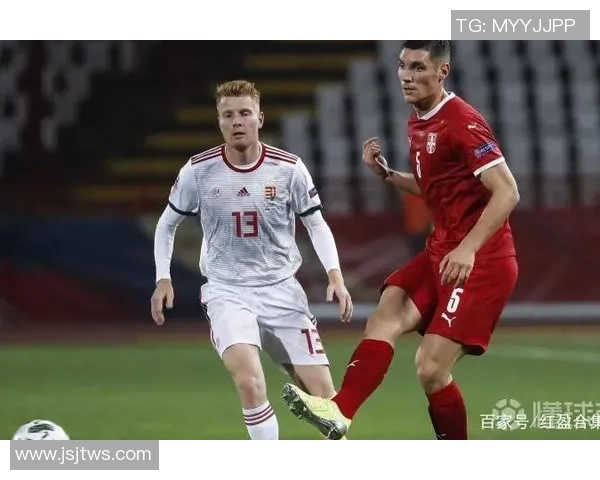 足球明星惊艳变装秀引发热议甩头瞬间展现多样风格与魅力 足球明星惊艳变装秀引发热议甩头瞬间展现多样风格与魅力