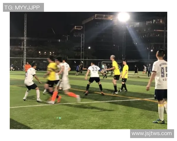 三星足球广告中的足球明星们如何点燃激情与梦想